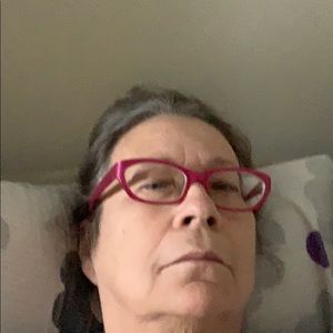 Meet your Posher, Eva